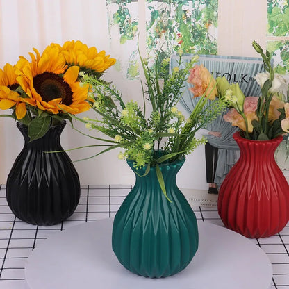 Nordic White Plastic Flower Vase