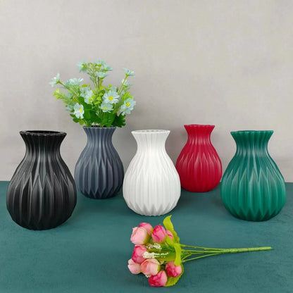 Nordic White Plastic Flower Vase