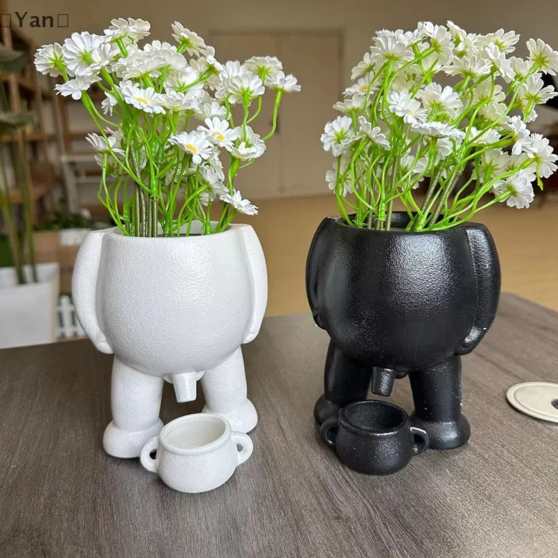 Ceramic Peeing Potted Gardening Pots